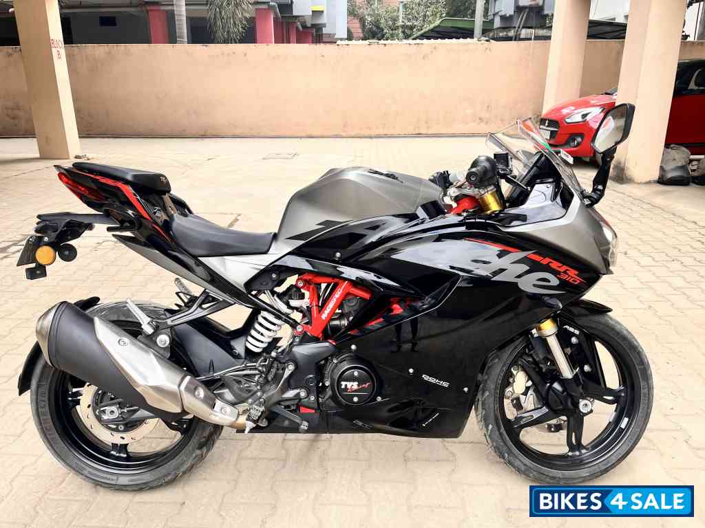 TVS Apache RR 310