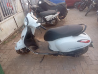 White Bajaj Chetak Blue 2901 Standard