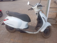 White Bajaj Chetak Blue 2901 Standard