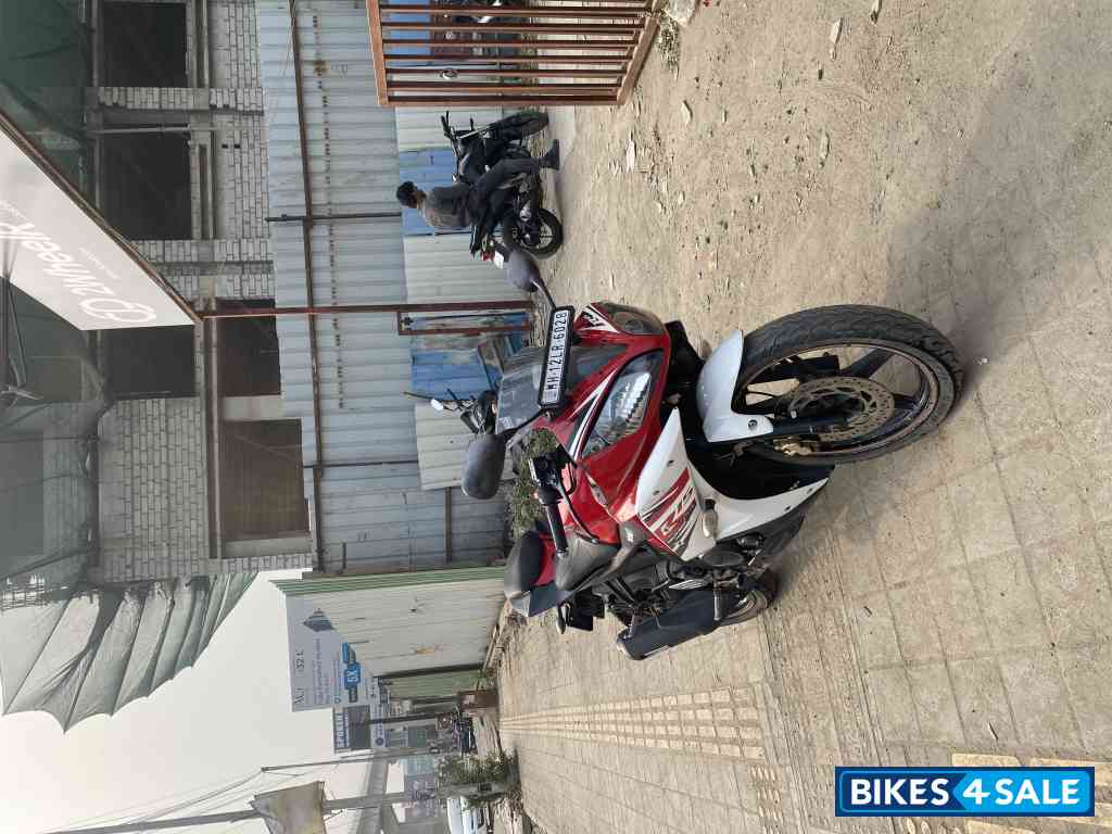 Red White Black Yamaha YZF R15 V2