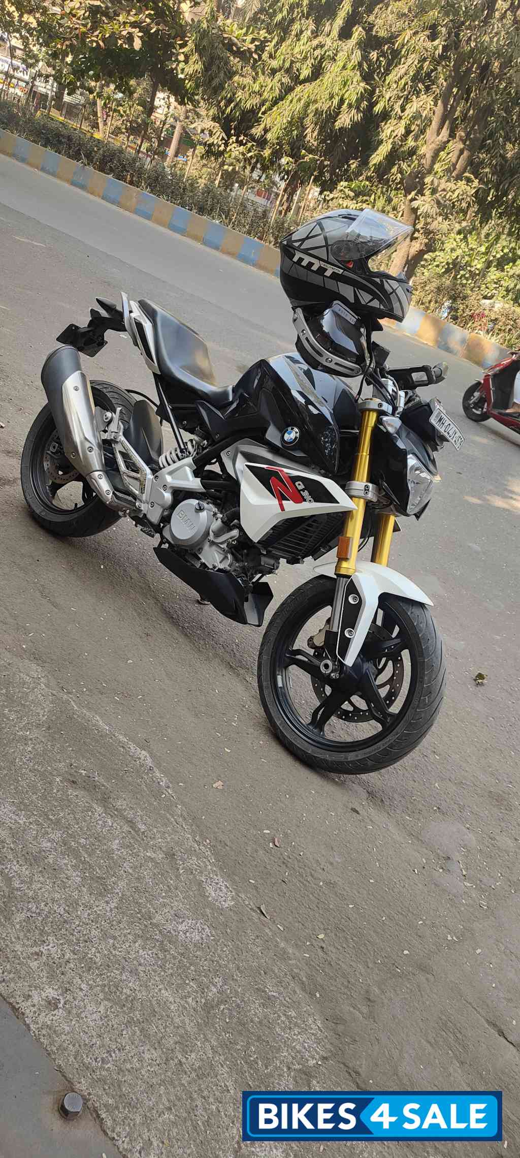 BMW G 310 R