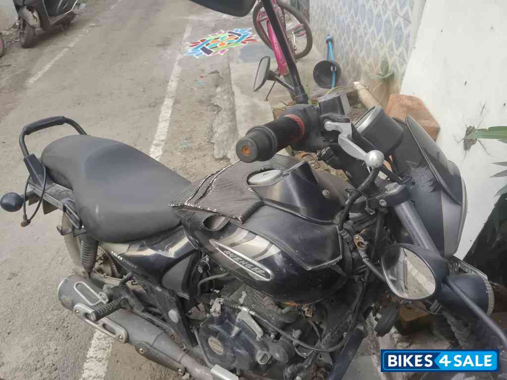 Bajaj Avenger Street 160 BS6