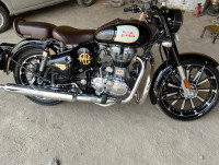 Royal Enfield Classic 350