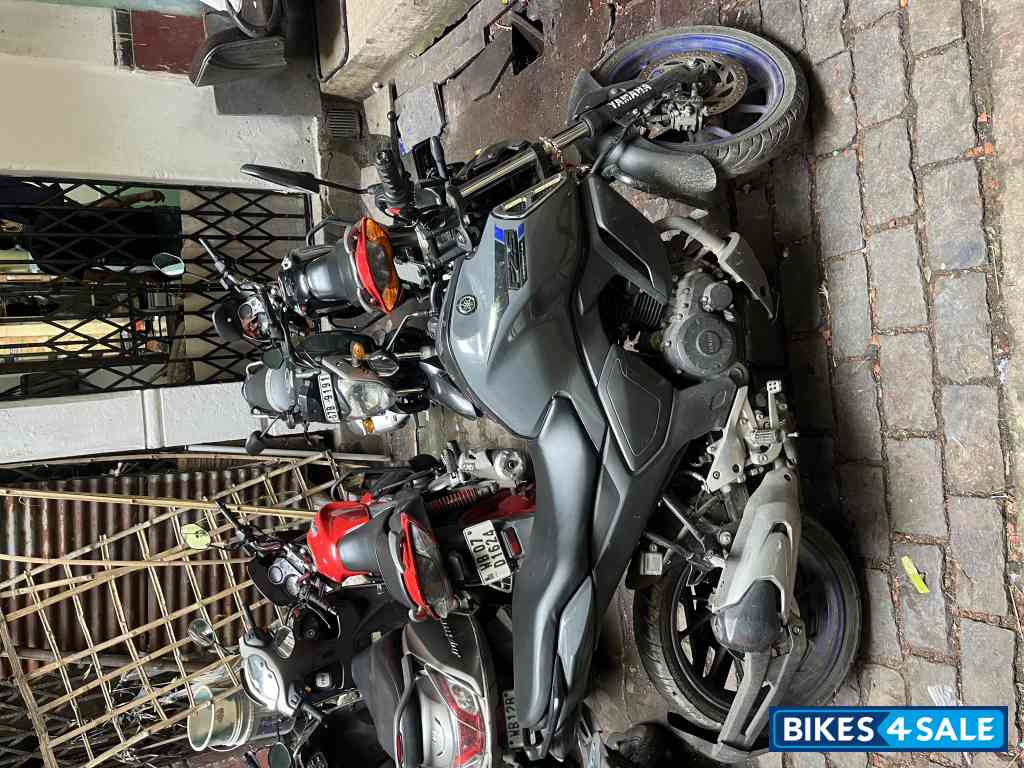 Yamaha FZ-S FI Ver 4.0