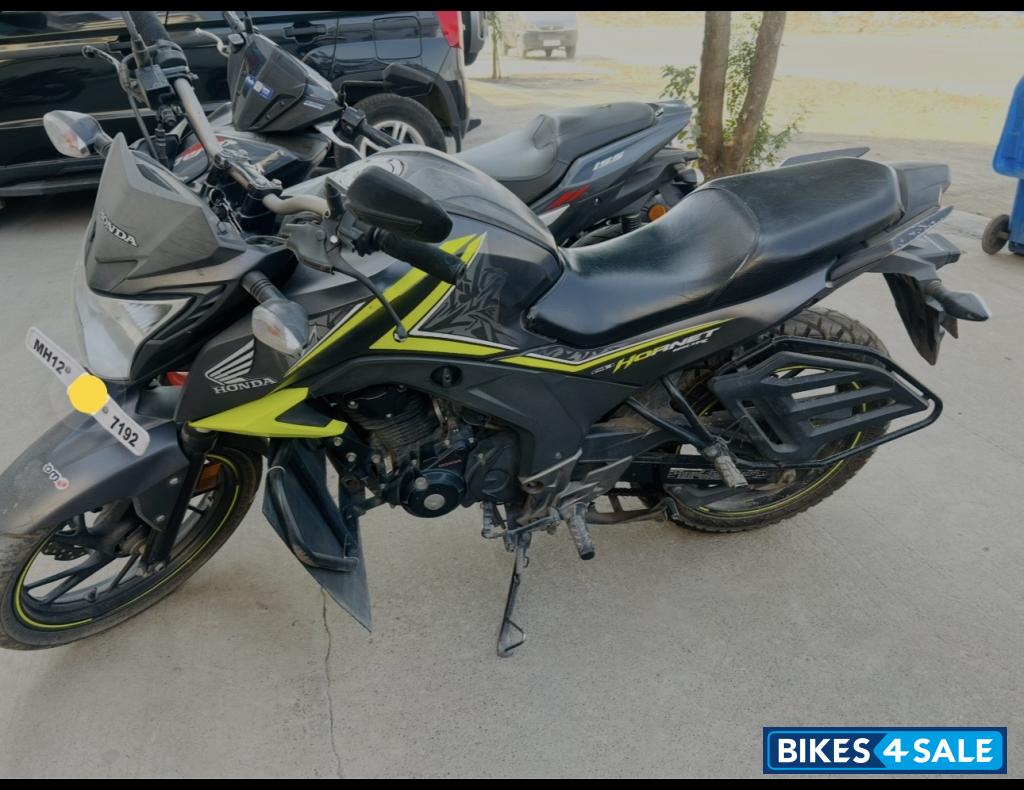 Honda CB Hornet 160R
