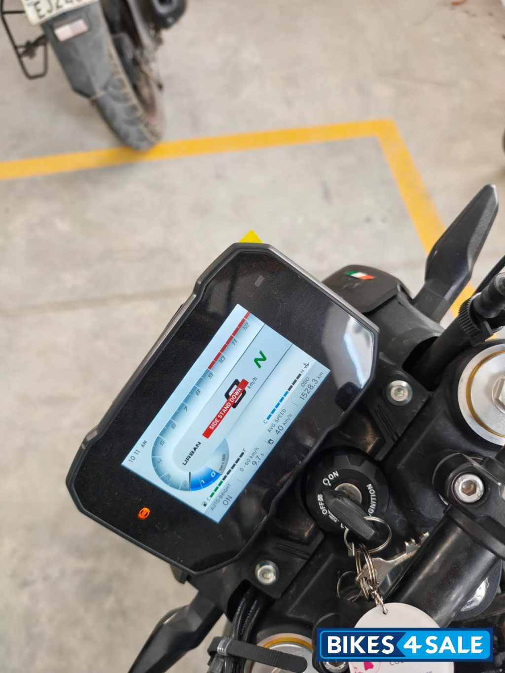 Matte Black TVS Apache RTR 160 4V BS6