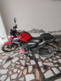 Red TVS Raider Split Seat