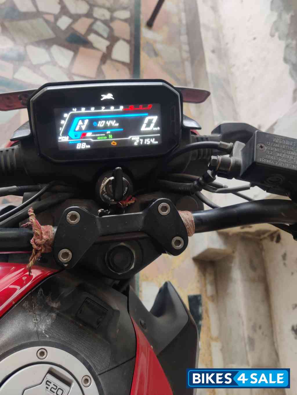 Red TVS Raider Split Seat