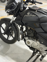 Bajaj Pulsar 180 2014 Model