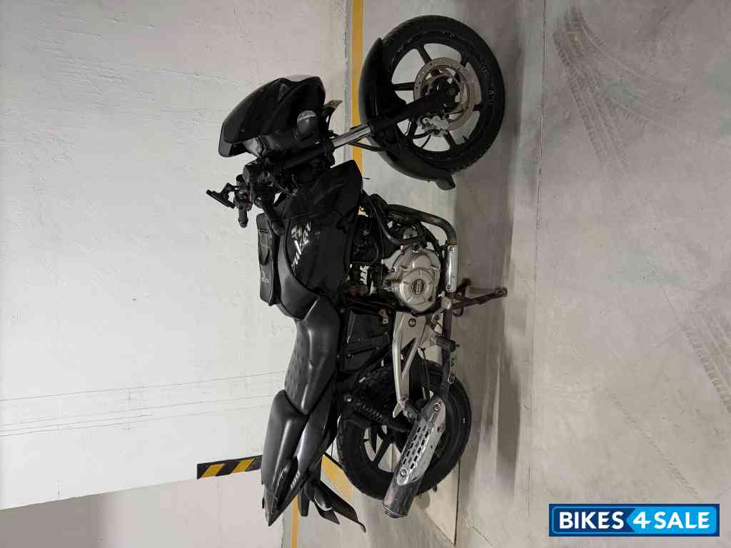 Bajaj Pulsar 180