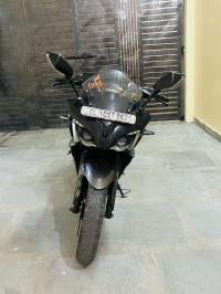 Black Bajaj Pulsar RS 200 ABS