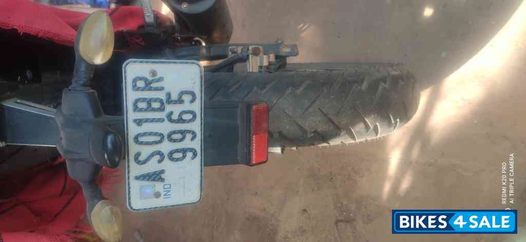 G Silver Yamaha YZF R15 V2