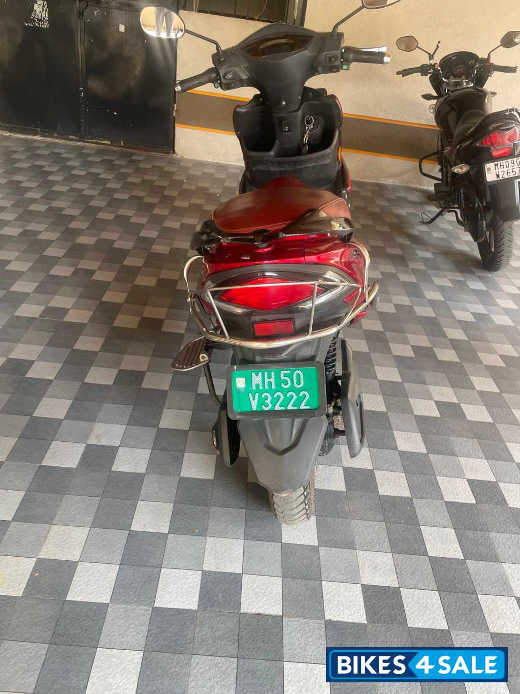 Red Okinawa Praise Pro