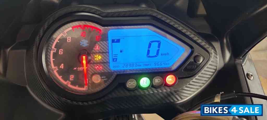 Black Bajaj Pulsar 220F