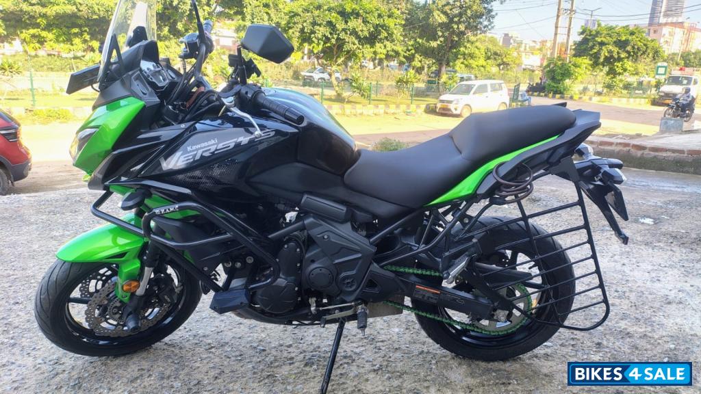 Green Black Kawasaki Versys 650 BS6 2021