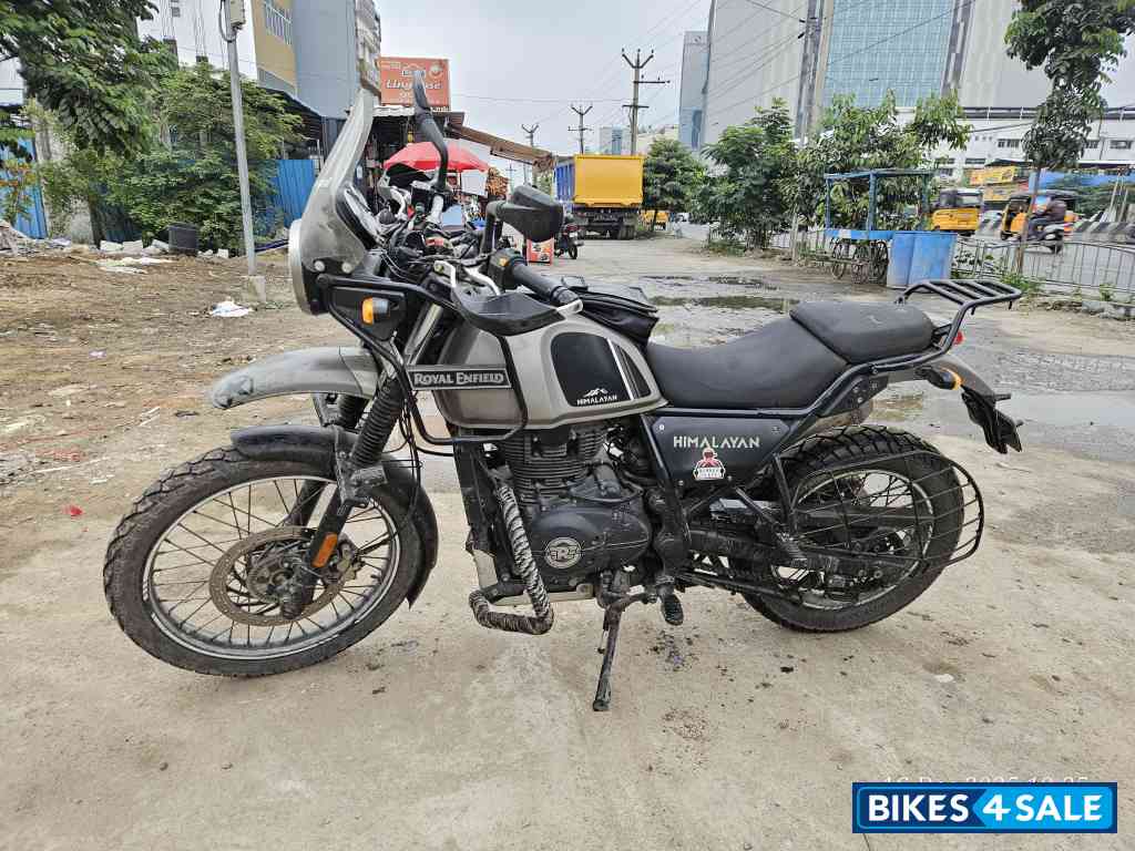 Gravel Grey Royal Enfield Himalayan BS VI