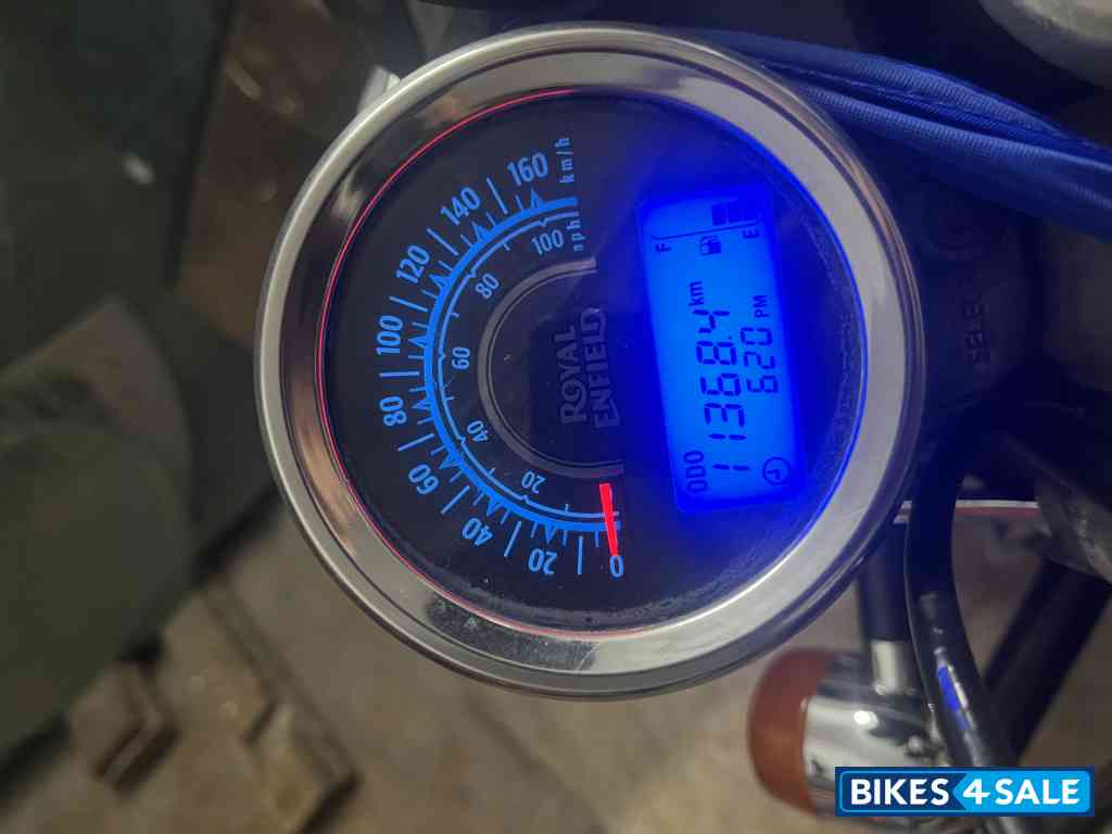 Royal Enfield Thunderbird 350 Royal Enfield Thunderbird 350