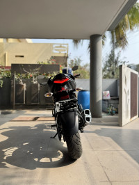 Black Suzuki Gixxer 250