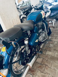 Blue Royal Enfield Classic 350