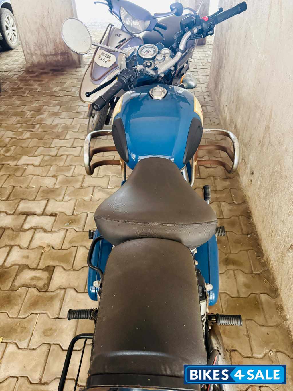 Blue Royal Enfield Classic 350