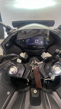 Matte Black Suzuki Gixxer SF 250