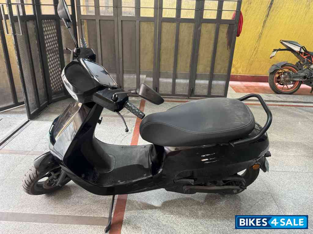 Ola S1 Pro Ola S1 Pro