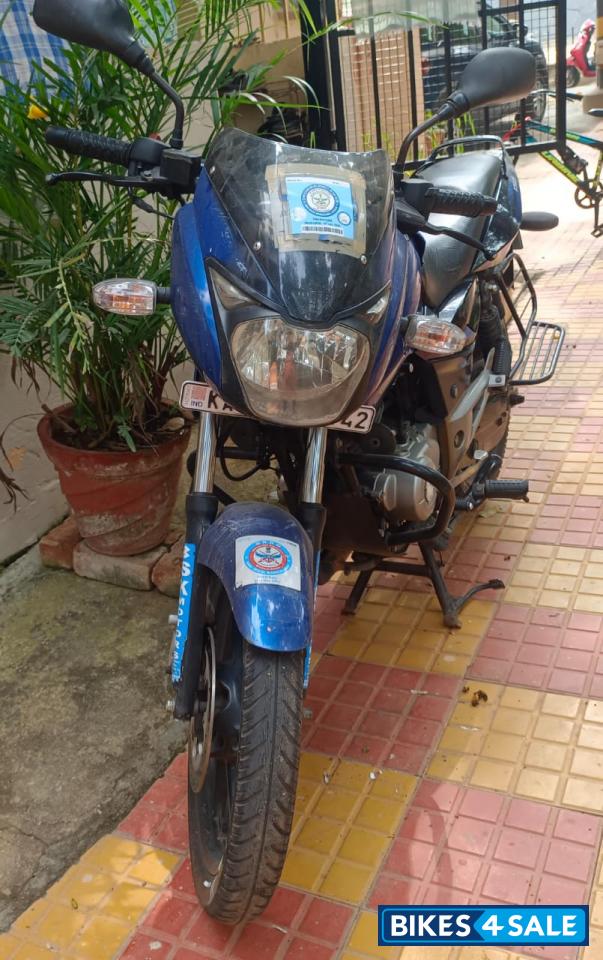 Blue Bajaj Pulsar 150