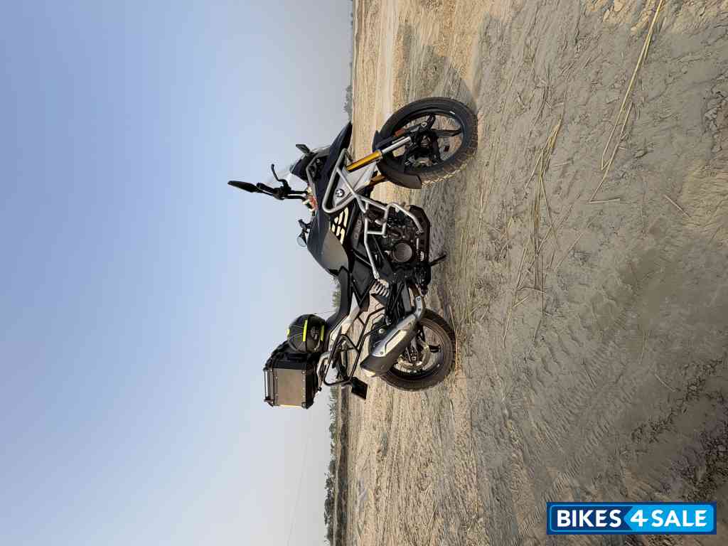 Black BMW G 310 GS