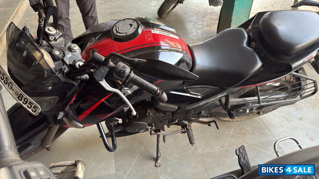 Black And Red TVS Apache RTR 200 4V