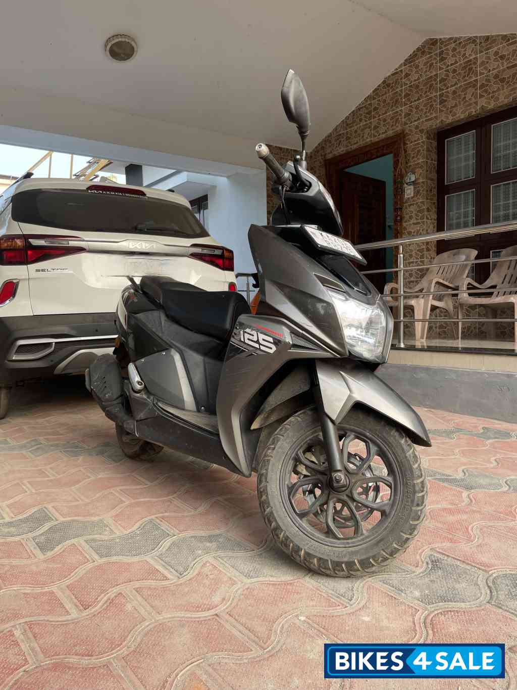 Metallic Grey TVS NTORQ 125