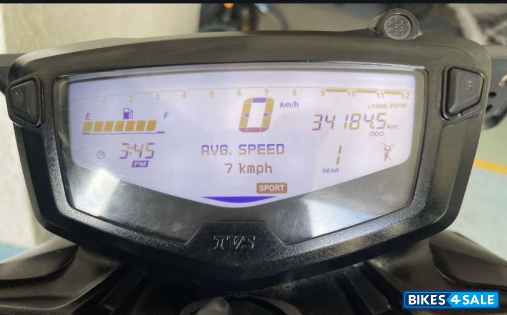 TVS Apache RTR 200 4V 2022
