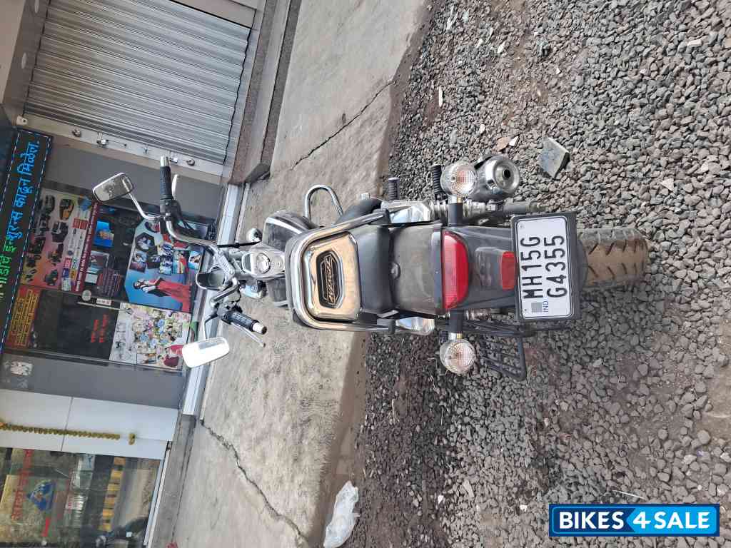 Bajaj Avenger Cruise 220