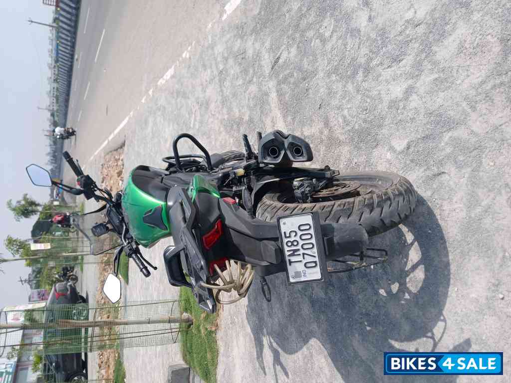 Bajaj Dominar 400 Disc