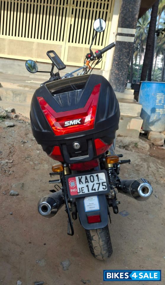 Red Royal Enfield Interceptor 650 Twin