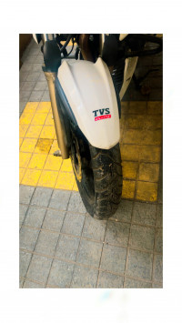 White TVS Apache RTR 200 4V ABS Race Edition 2.0