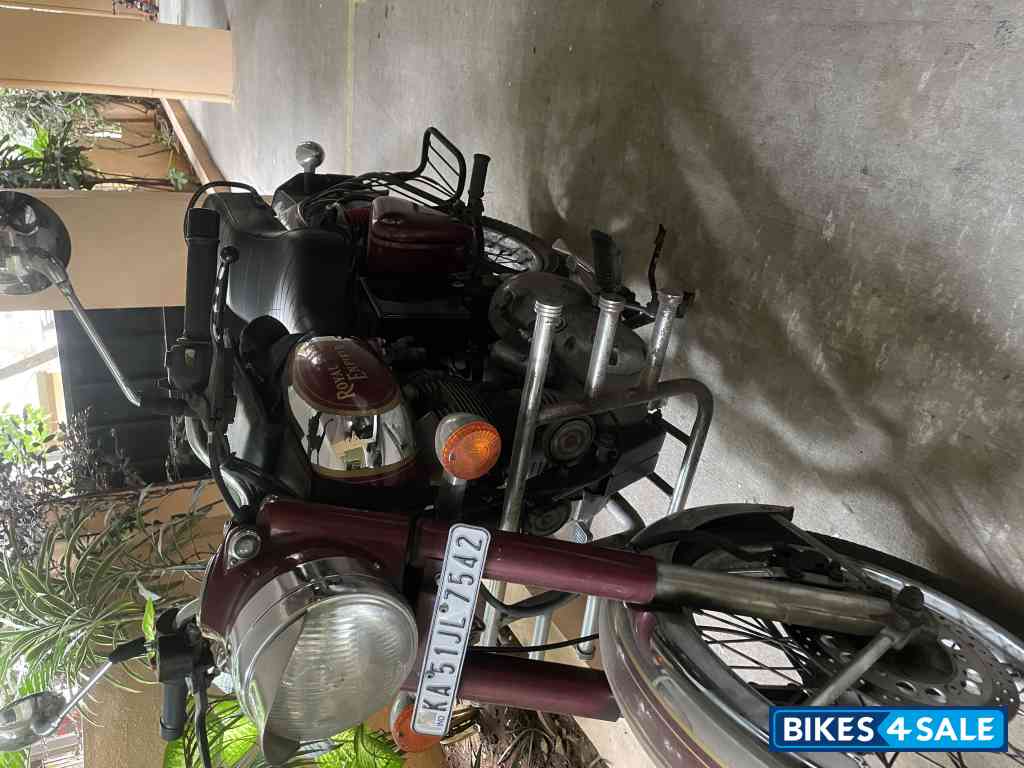 Red Royal Enfield Classic Chrome