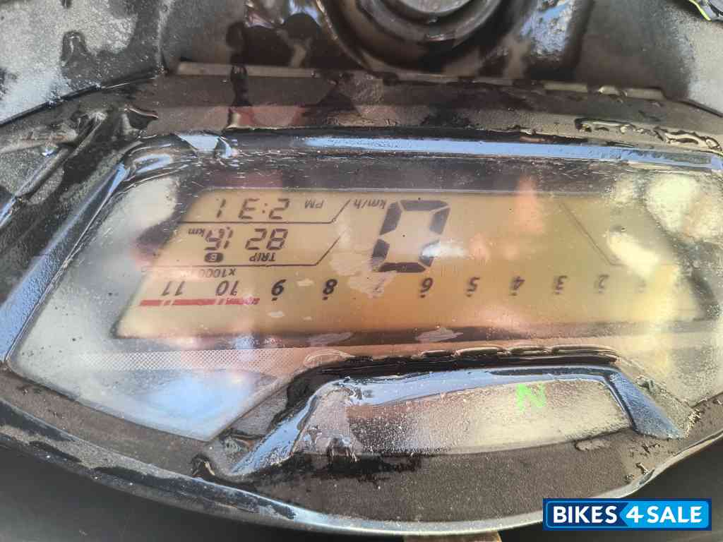 Orange Honda CB Hornet 160R