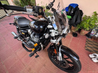 Royal Enfield Super Meteor 650