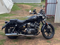 Royal Enfield Super Meteor 650