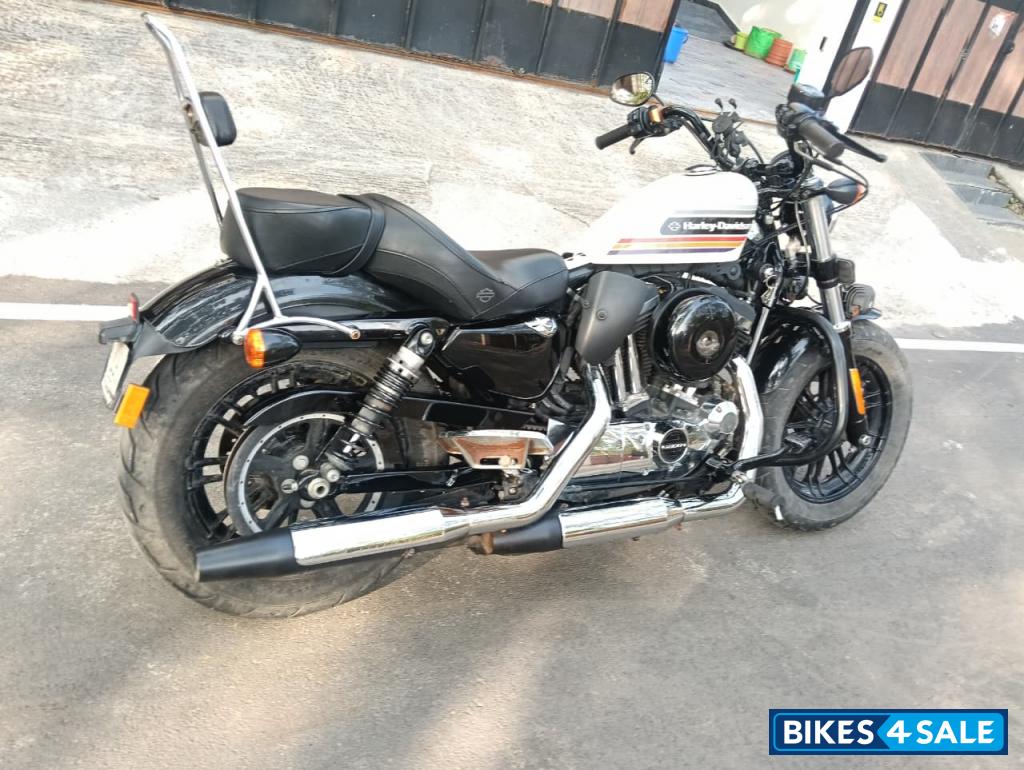 Harley Davidson XL 1200X Forty-Eight