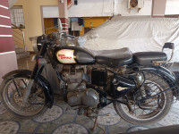 Black Royal Enfield Classic 350