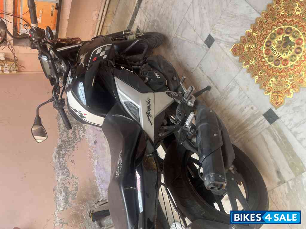 TVS Apache RTR 160
