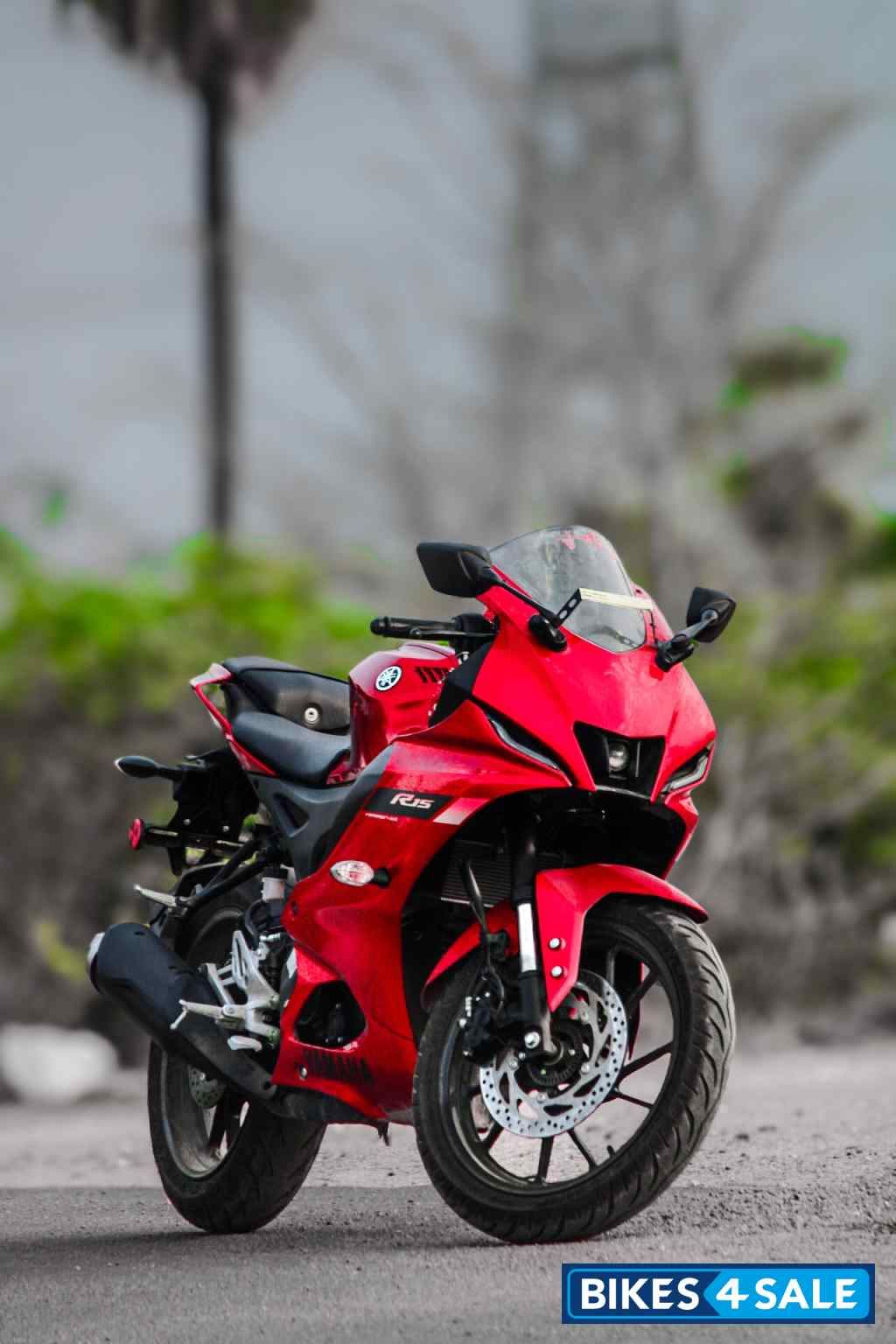 Yamaha R15 V4