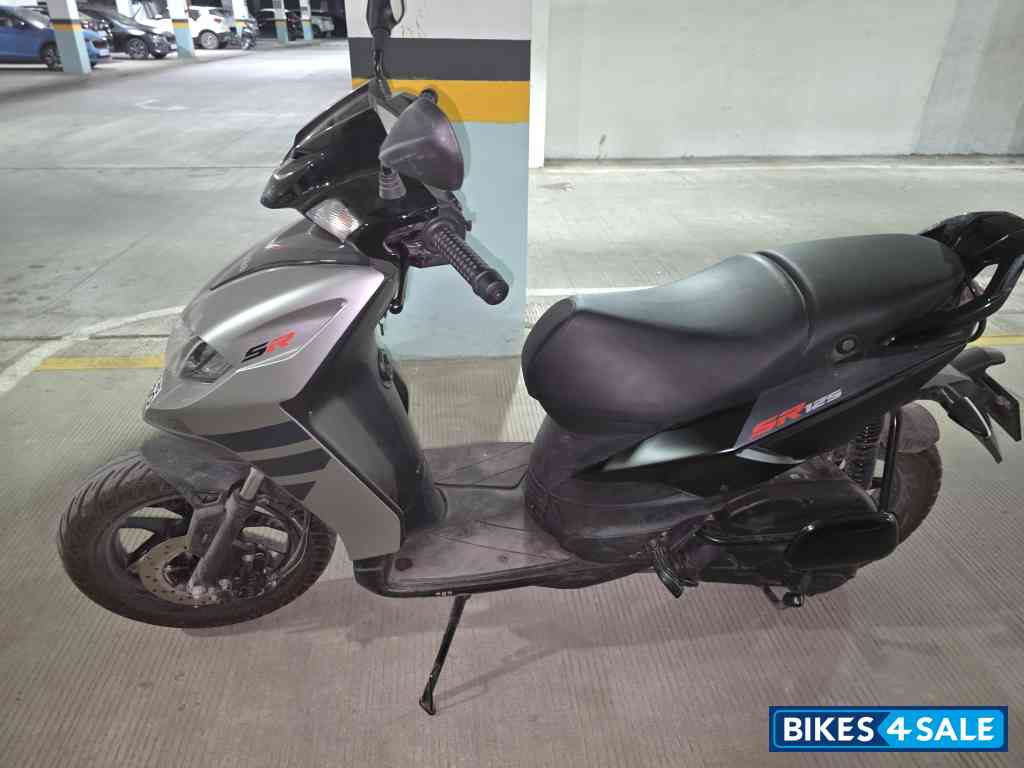 Aprilia SR 125 hp.e