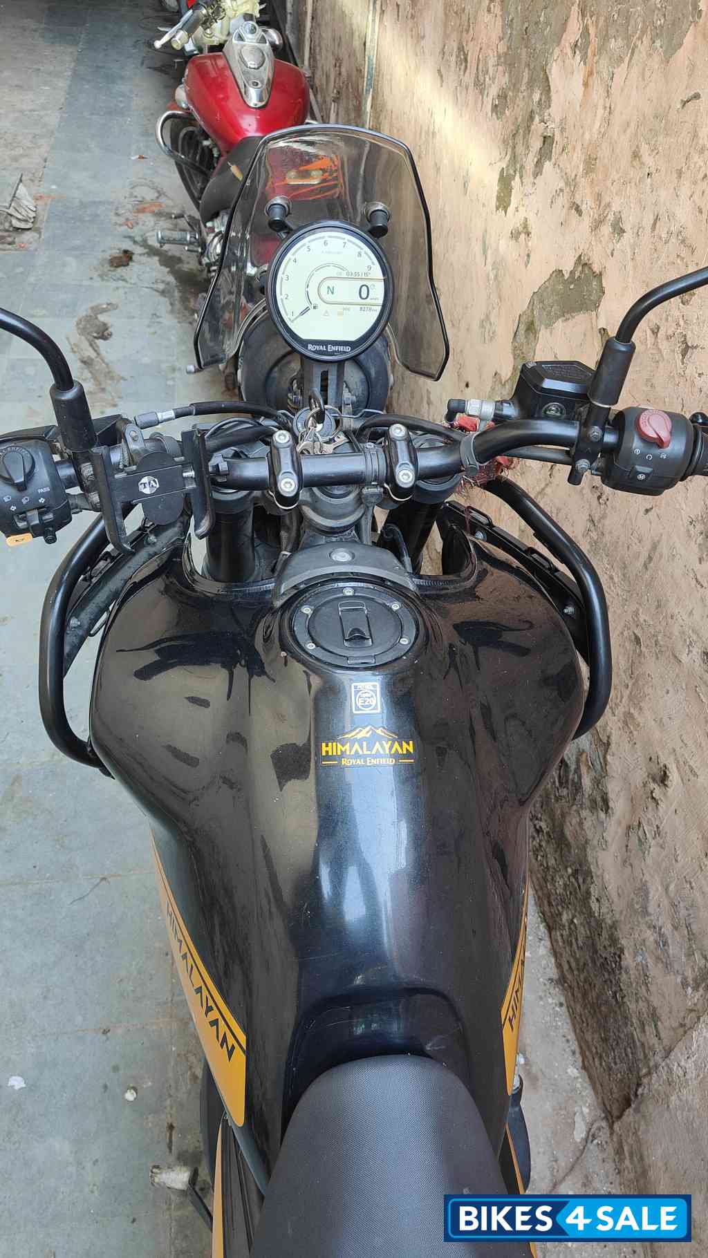 Black Hanle Royal Enfield Himalayan 450