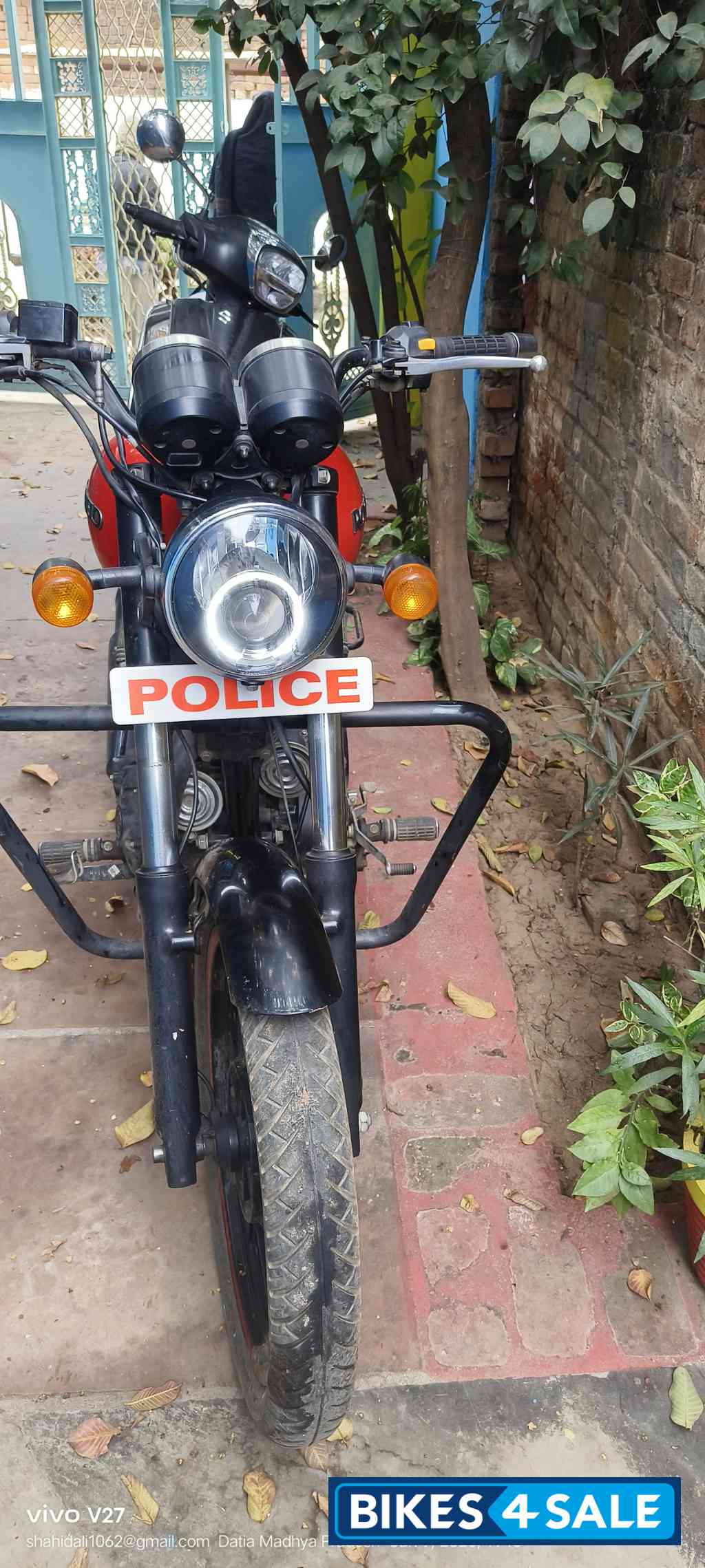 Red Royal Enfield Thunderbird X 350