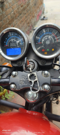 Red Royal Enfield Thunderbird X 350