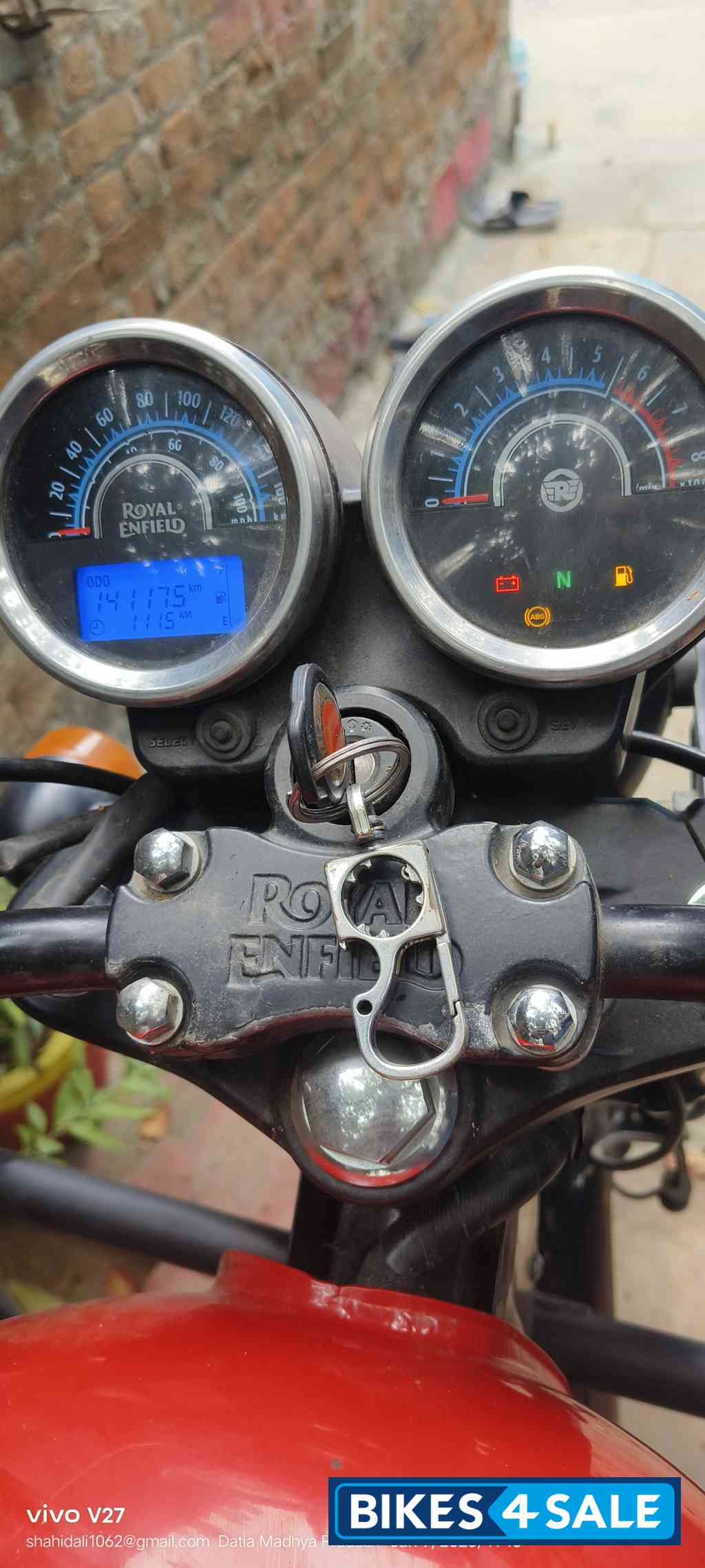 Red Royal Enfield Thunderbird X 350