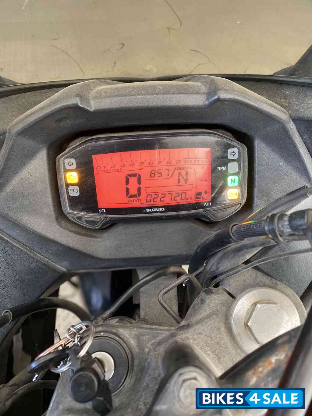 Suzuki Gixxer SF