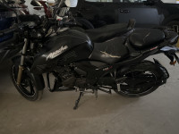 TVS Apache RTR 200 4V